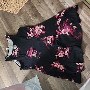 Very soft keyhole dress